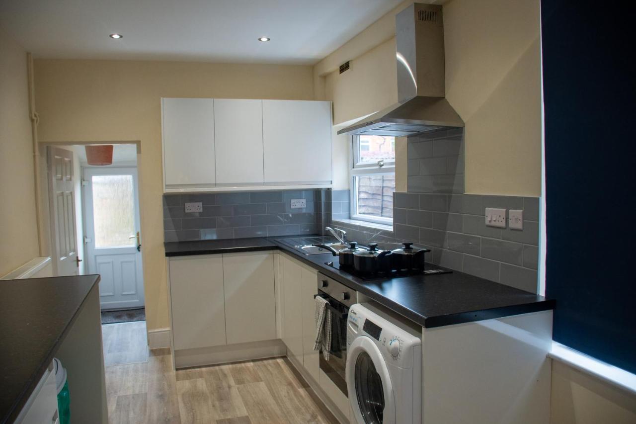 Royale Green View House- Free Parking, Wifi, Perfect For Contractors And Holiday Northampton Dış mekan fotoğraf